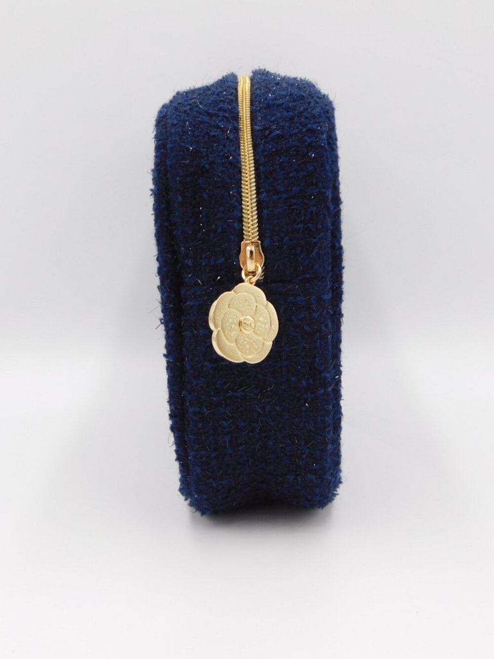 CHANEL Beaute Blue Tweed Makeup Travel Bag | 2025 Collection | Authentic | EUC - Picture 2 of 9